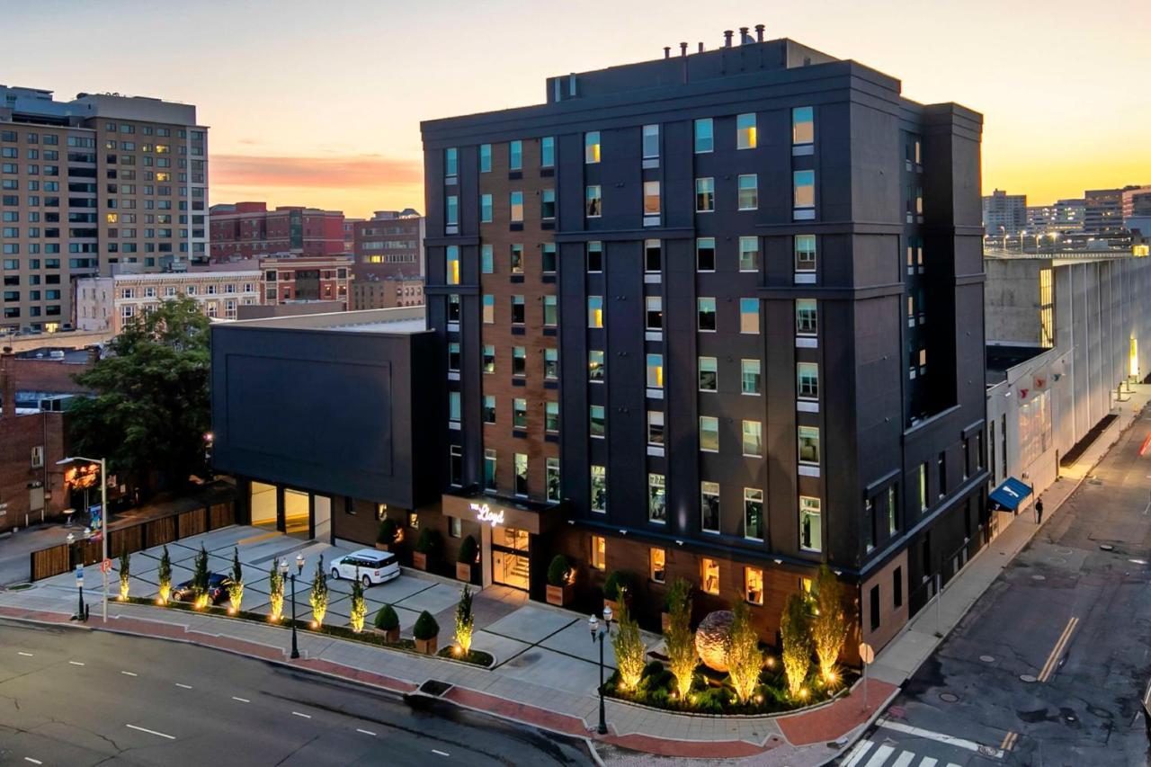 The Lloyd Stamford, Tapestry Collection By Hilton Hotel Exterior photo